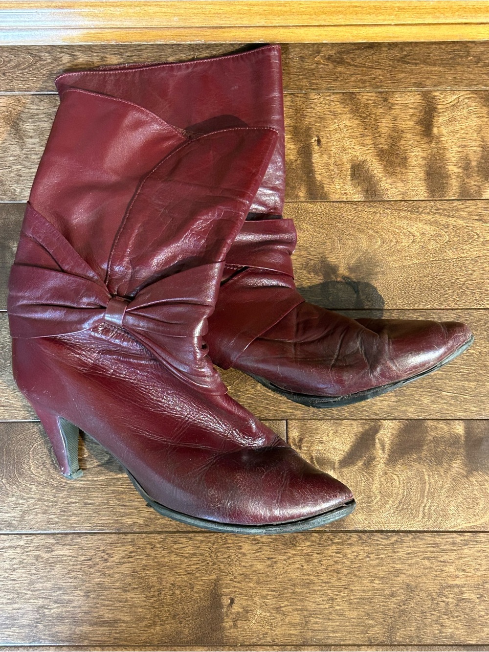 Vintage 90s Burgundy Leather Slouch Mid Calf Boots Pointed Toe Kitten Heel Sz 9